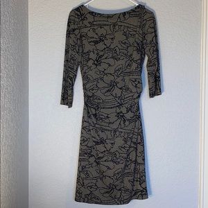 David Meister Beige floral long sleeve midi dress